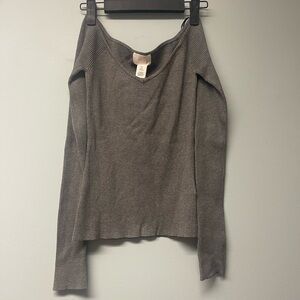 H&M Gray Knit Top